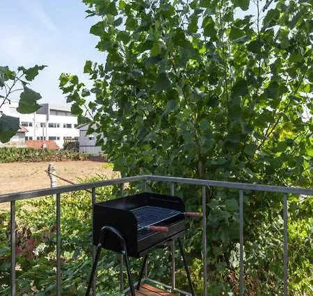 Carvalhosa Apartment